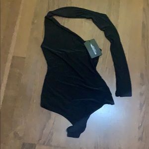 Pretty little thing black asymmetrical bodysuit